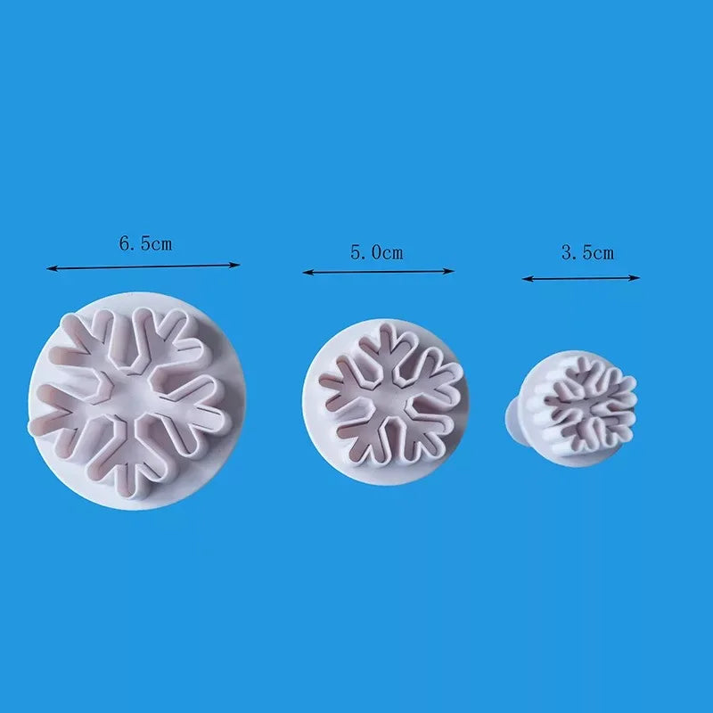 15-Piece Essential Sugarcraft Cutter Set – Versatile Fondant