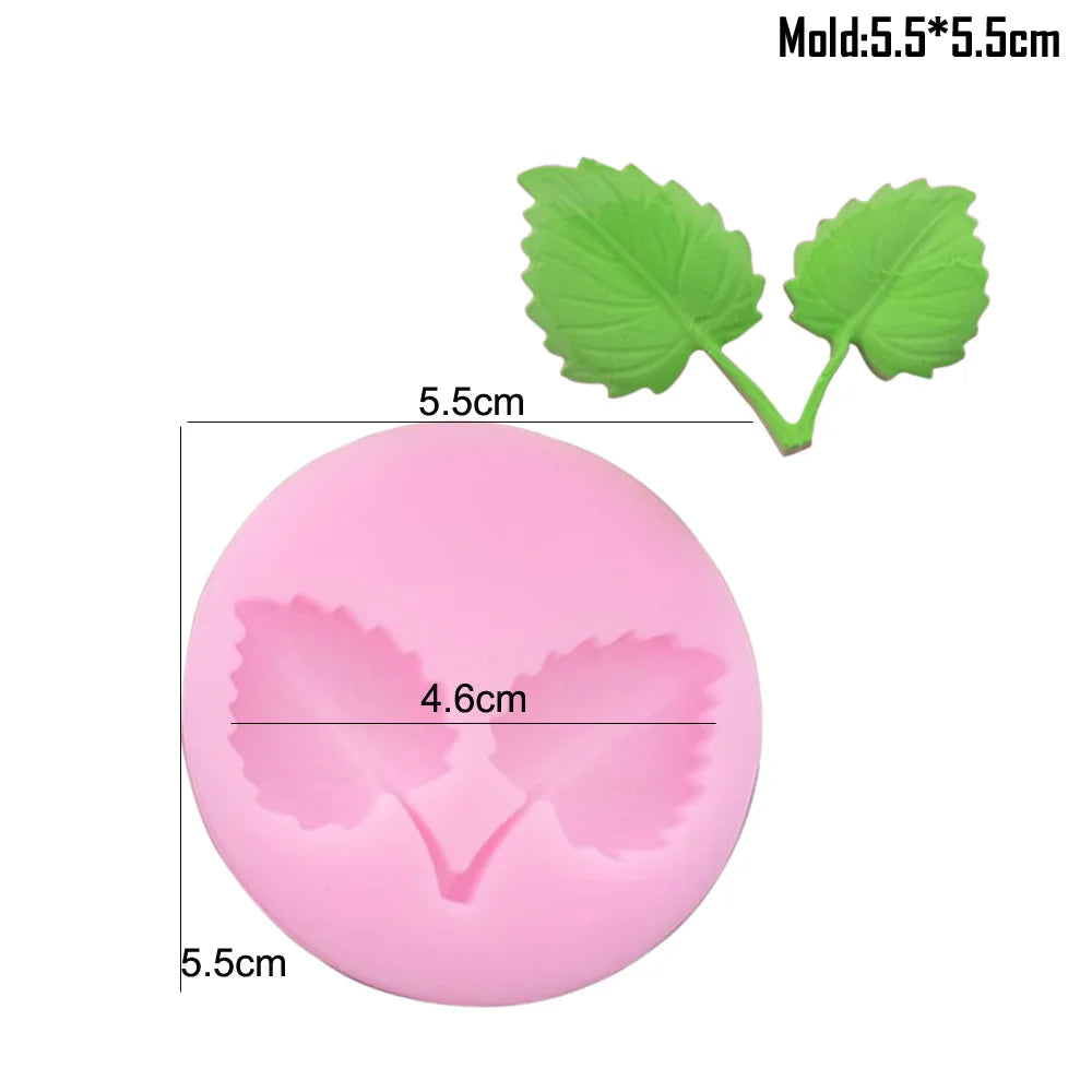 Silicone mold for realistic leaf shapes