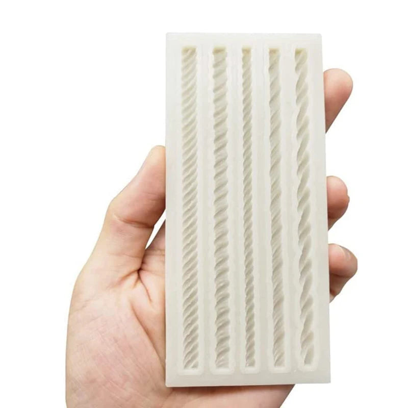 Braided Rope Silicone Mold – Long Twist Strip for Cake Borders & Pie Crusts