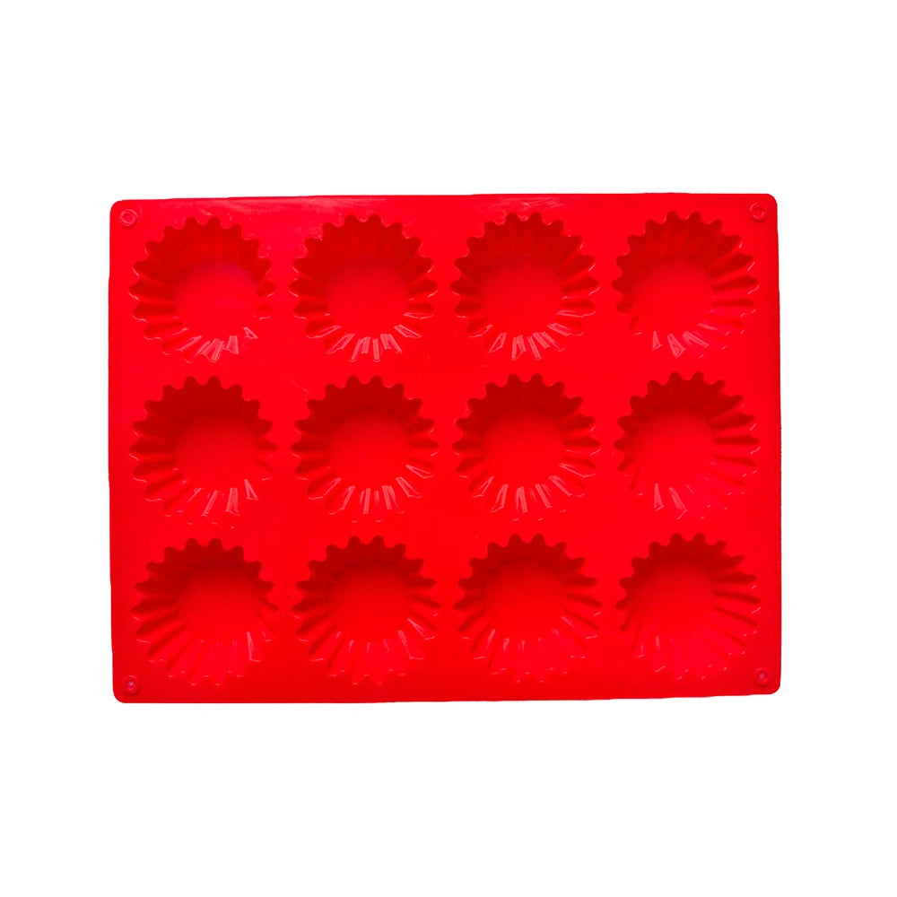 Silicone muffin and mini cake mold with 12 cavities - a universal baking tool