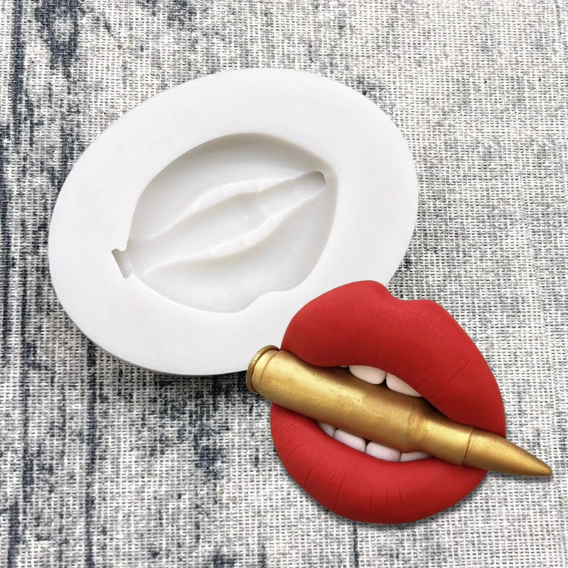 Valentine’s Glamour Silicone Mold – Lips, Cherries & Sweets
