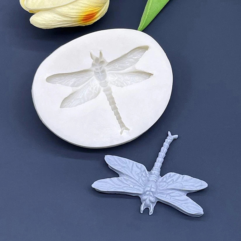 Dragonfly Silicone Sugarcraft Mold – Fondant & Cake Decorating Tool