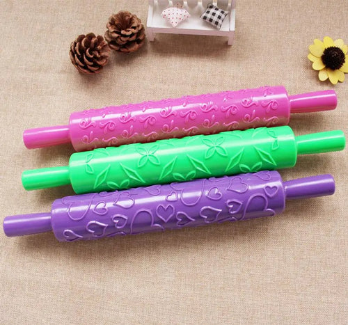 14-Style Lace & Texture Embossing Roller – Versatile Sugarcraft Tool