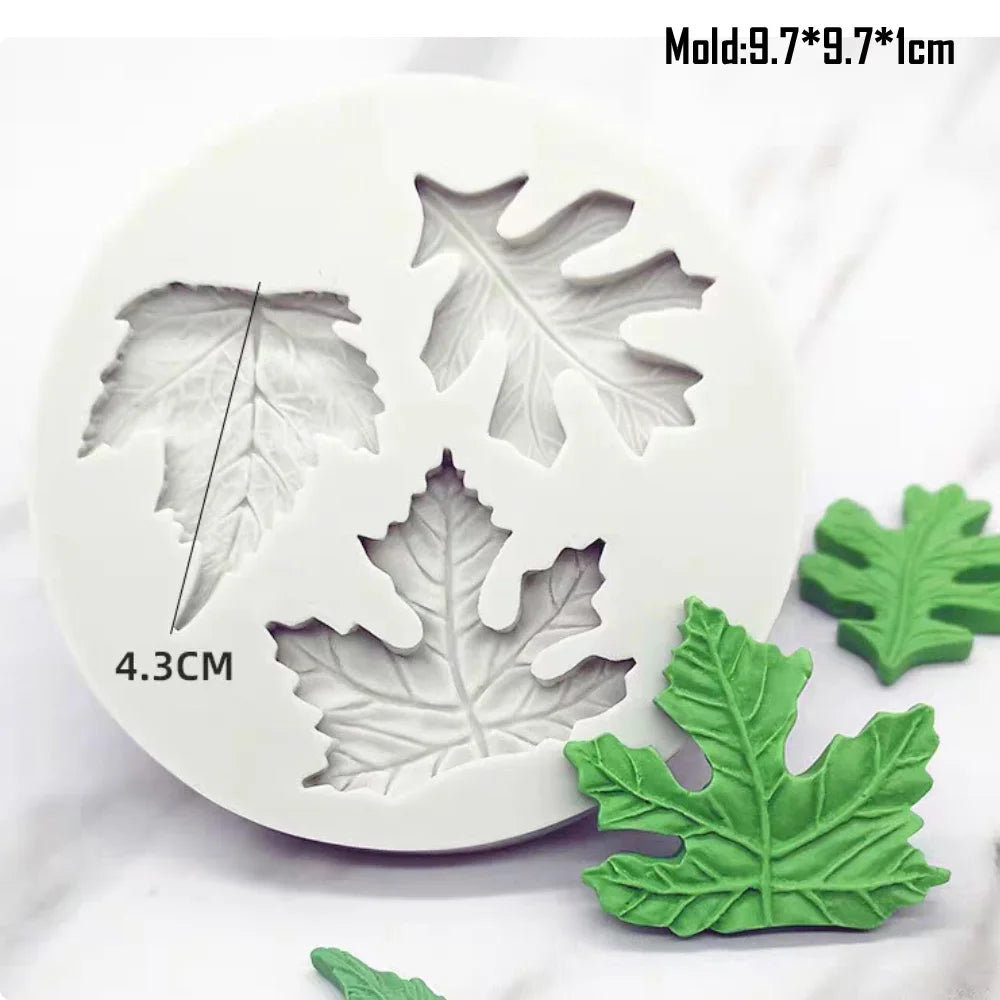 Silicone mold for realistic leaf shapes