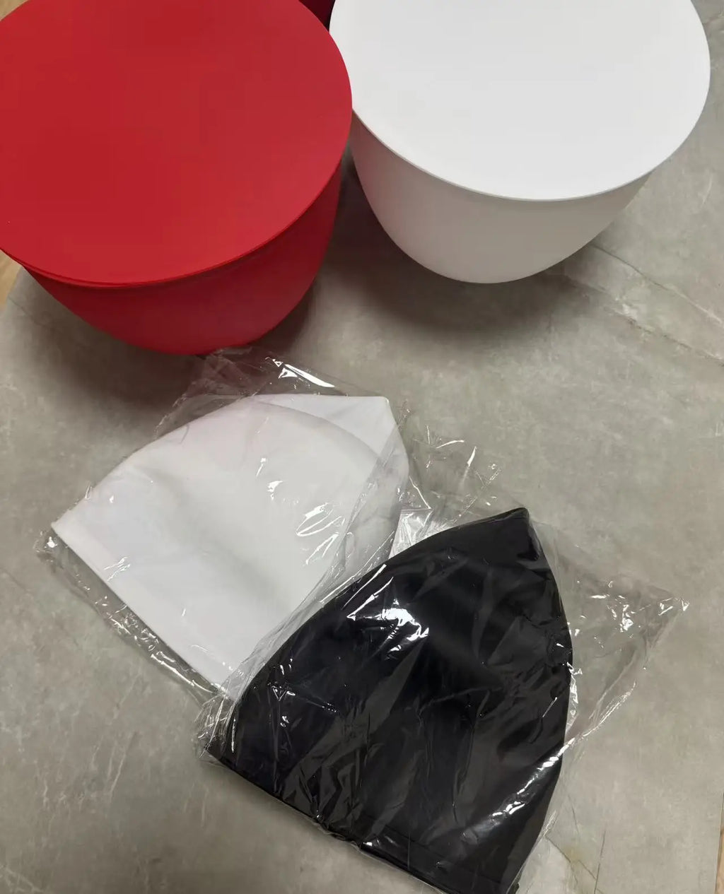 Universal Silicone Mixing Bowl with Lid