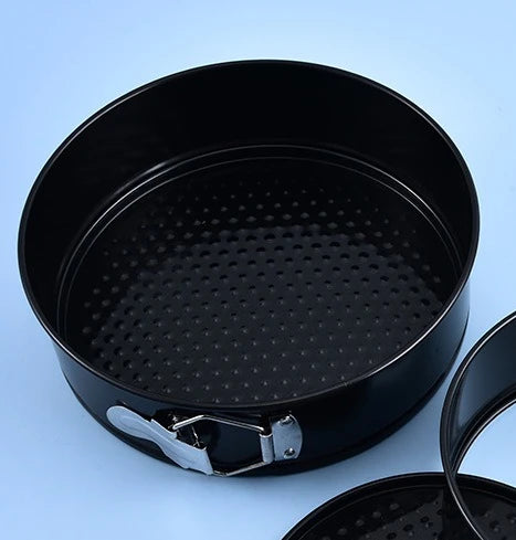 Round Cake Pan with Lock – Thickened Carbon Steel Baking Mold