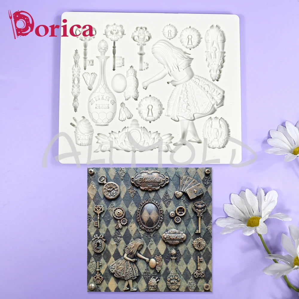 Princess’s Keys Embossed Silicone Mold – Vintage Sugarcraft &amp; Decorating Tool