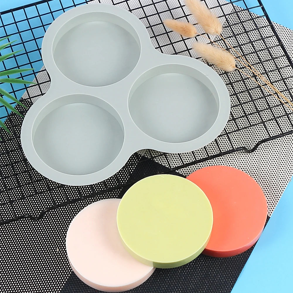 Silicone Egg Mold for Air Fryer – 3-Cavity Reusable Baking Pan