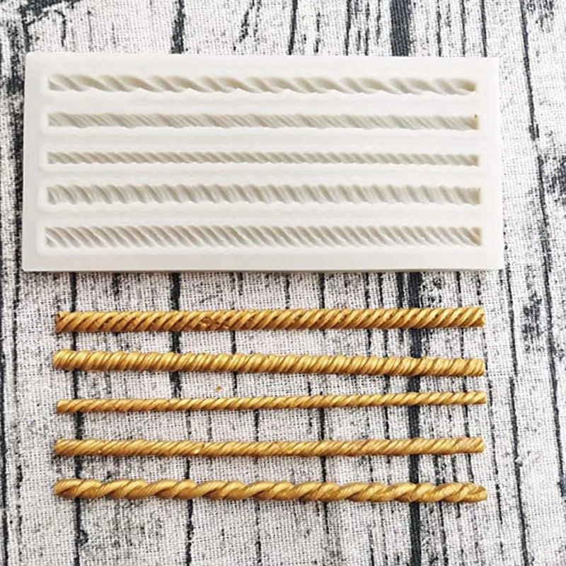Braided Rope Silicone Mold – Long Twist Strip for Cake Borders & Pie Crusts